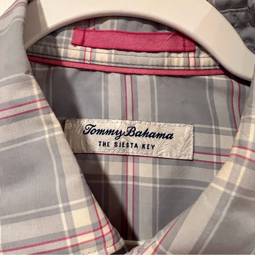 Tommy Bahama The Siesta key shirt Men's Gray and pink Plaid Shirt medium - Picture 4 of 7